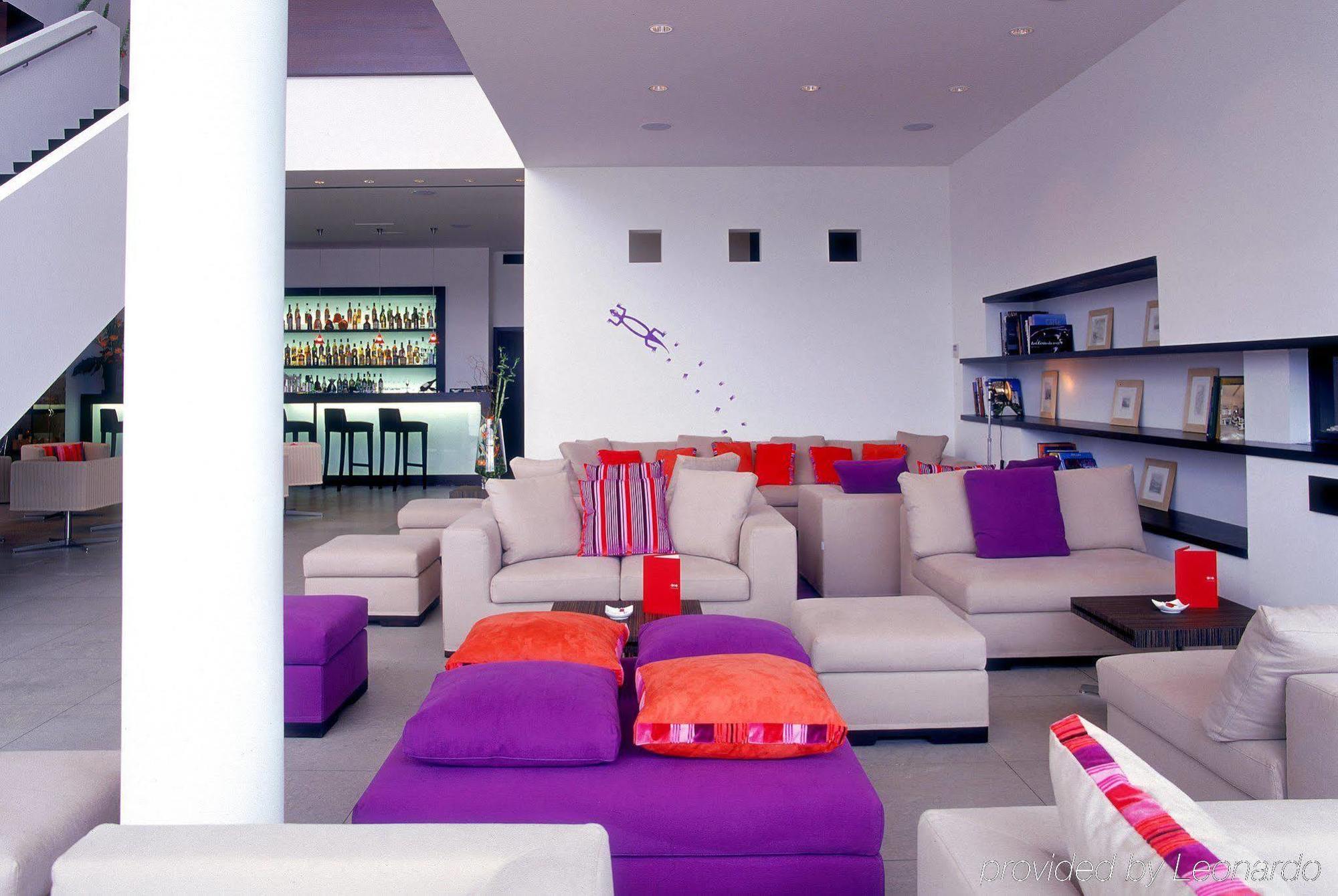 Отель Casadelmar Порто-Веккьо Интерьер фото